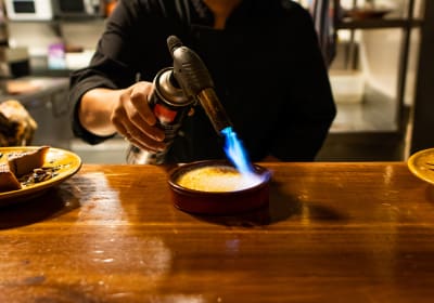 Barcelona Gothic Quarter VIP Tapas & Wine Tour 2
