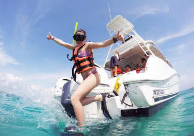 Beach Escape: Isla Contoy and Isla Mujeres with Snorkeling 2