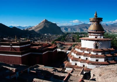 8 Days Lhasa Gyantse Shigatse Mt Everest Group Tour 2