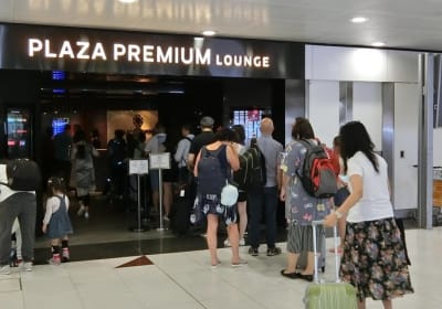 Plaza Premium Lounge - Hong Kong International Airport (HKG) 2