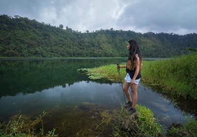 Hiking to Hule Volcanic Lagoon 2