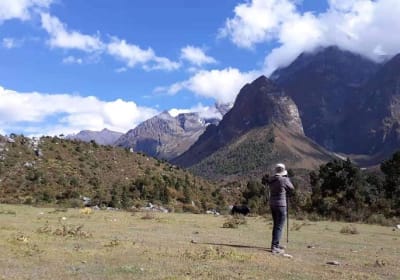 Manaslu Circuit Trek  2