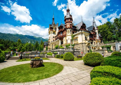 From Bucharest: Dracula Castle, Peles & Brasov Full-Day Trip 2