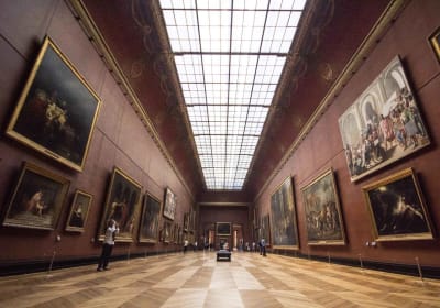 Paris: Louvre Museum Guided Tour with Skip the Line Entrance 2