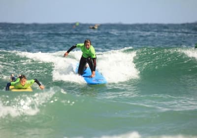 Private Two on One Surf Lesson in Newquay (2 students, 1 instructor) 2