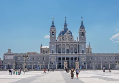 Royal Palace Tour - Skip-the-line (Madrid, ES) 2