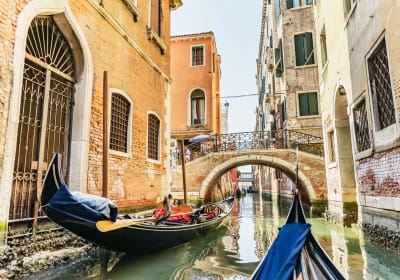 Private Gondola Ride – The Romantic Soul of Venice  2