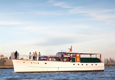 Fall Foliage Cruise on Yacht Full Moon from Chelsea Piers  2