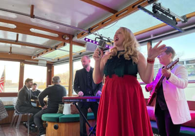 New York City Live Music Sightseeing Serenade Cruise 2