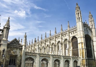 Discover Oxford and Cambridge with Guide from London by Coach 2