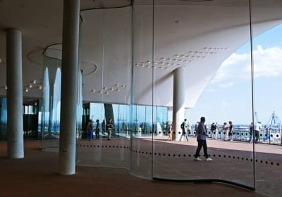 Private Elphi Plaza guided tour 2