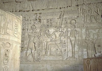 Luxor Day Visit Habu Temple, Valley Of Workers & Queens 2