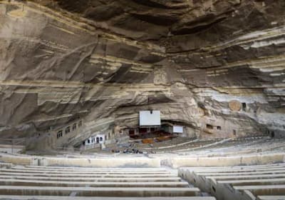 Half day tour to visit Church of Abu-Sergah and St. Barbara 2
