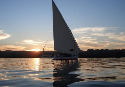 1-Hour Private Felucca on the Nile River With Lunch 2