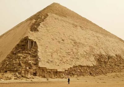 Private Day Tour to Giza Pyramids Sphinx Memphis Saqqara & Dahshur Pyramids 2