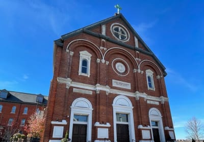 Mount Adams Historic Smartphone Guided App GPS Audio Walking Tour 2