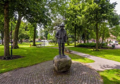 Van Gogh's Nuenen Self Guided GPS Audio Walking Tour App 2
