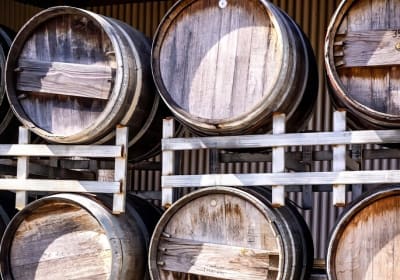 Private Bruny Island Wine, Food,Sightseeing & Lighthouse Day Tour 2