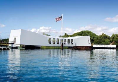 Pearl Harbor & Honolulu City Tour 2