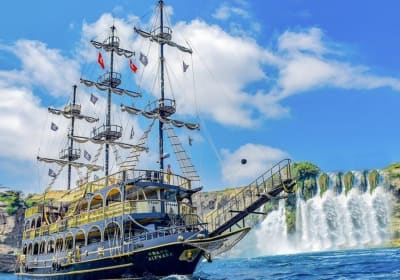 Belek Pirate Boat Trip with Animations and Lunch 2