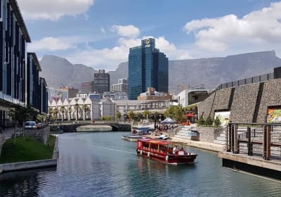 Cape Town Canal Hop-On Hop-Off Cruise 2