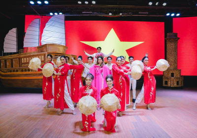 Golden Dome Cabaret Bangkok Show 2