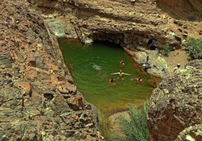 Private 4x4 Desert Drive & Wadi Shawaka Pool Visit 2