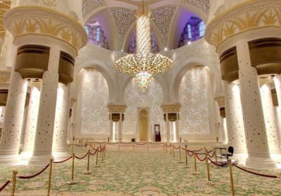 Sheikh Zayed Grand Mosque Tour from Dubai 2