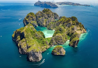 Phi Phi and Khai Islands Snorkeling Tour 2
