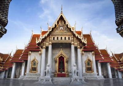 Morning Buddhist Almsgiving, Grand Palace and Flower Market Tour in Bangkok 2