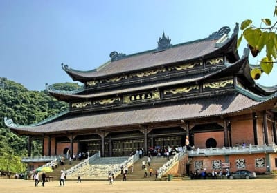 Trang An Bai Dinh Luxury Day Tour 2
