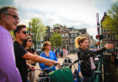 Amsterdam Bike Tour with Canal Cruise 2