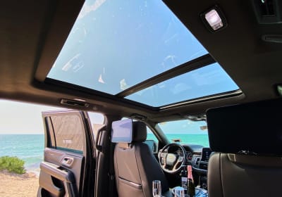 Luxury SUV Transfer from Tulum to Cancun Airport 2