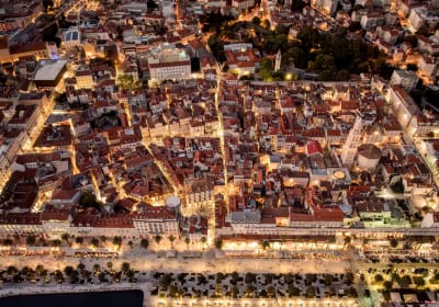 Split Panoramic Boat Tour with Champagne 2