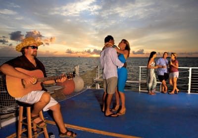 Key West Sunset Sail with Live Music, Drinks and Appetizers 2