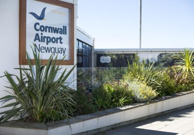 Private Newquay Airport Transfer 2
