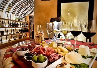 Rome Food Tasting with Wine Pairing and Tiber River Boat Ride 2