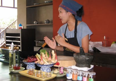 Authentic Thai Cooking Class at Baipai School 2