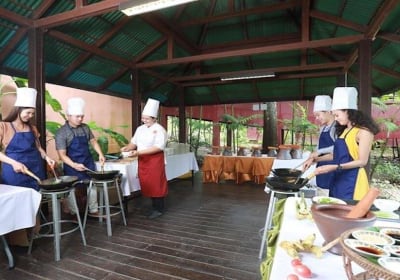 Authentic Thai Cooking Class in Phuket 2