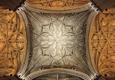 Alcázar of Seville Guided Tour with Skip-the-Line Access 2