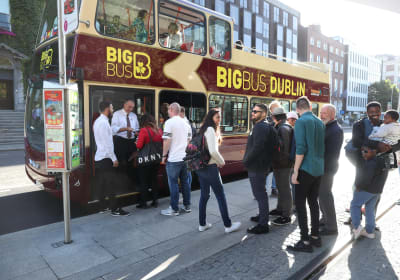 Dublin Live Guided Hop-on Hop-off Tour 2