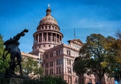 Private Austin Tour with State Capitol and Cruise 2
