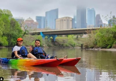 Houston Buffalo Bayou Kayak and Paddleboard Rentals 2