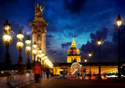 Paris Christmas Lights & Stories with Tastings on Champs-Élysées 2