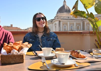 The Rome Breakfast Tour: Morning Bites by the Colosseum 2