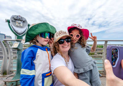 Niagara Falls USA Highlights Tour with Cave of the Winds 2
