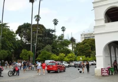 Tour a pie recorriendo Salta y sus rincones 2