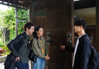 Yanaka Walking Tour: Temples & Old Tokyo Charm 2