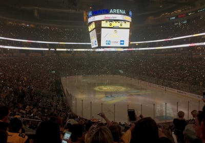Pittsburgh Penguins Ice Hockey Game at PPG Paints Arena 2