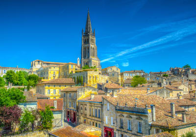 Panoramic view of Saint-Émilion village and surrounding vineyards explored during a full-day small group wine tour from Bordeaux